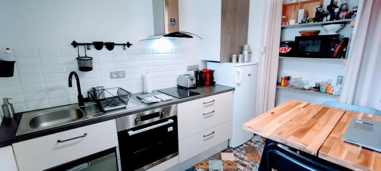 L'Echappee Belle Parking Apartment Авиньон Екстериор снимка