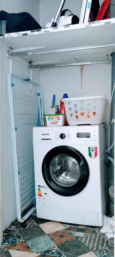 L'Echappee Belle Parking Apartment Авиньон Екстериор снимка